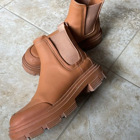 Zara boot - Picture 3 of 4